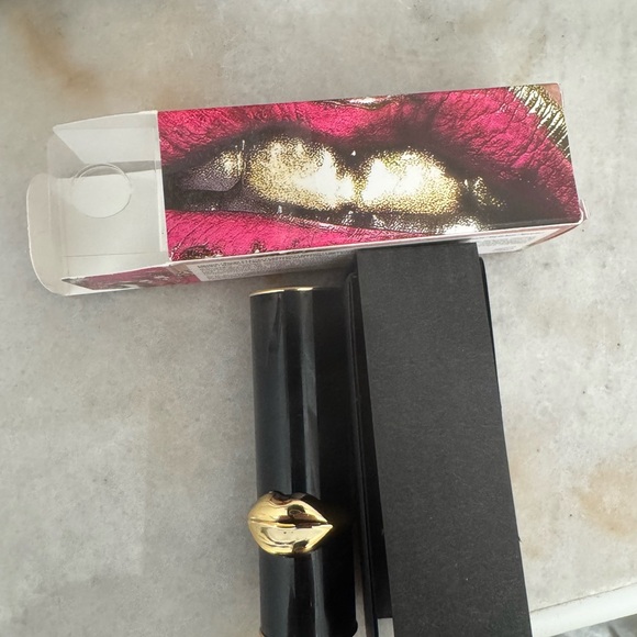 PAT McGRATH MatteTrance™ Lipstick
PAT McGRATH LABS - Picture 9 of 12